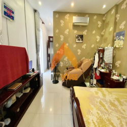 Villa Trần Não 9x15m full nội thất chỉ 45tr