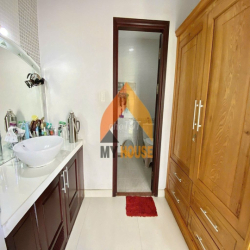 Villa Trần Não 9x15m full nội thất chỉ 45tr