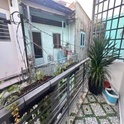 Cho Thuê Nhà 3x10 1Lầu 2Pn Full Nội Thất Hẻm 405 Nguyễn Oanh