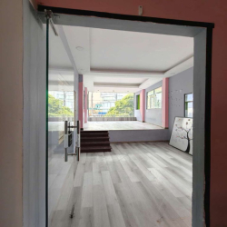Cho thuê mặt tiền 636 Sư Vạn Hạnh hầm+6 tầng