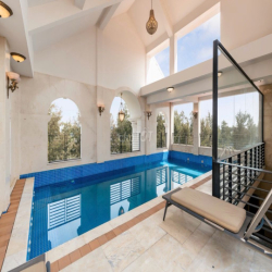 Cho thuê Biệt thự KDC Trung Sơn, vị tri tiện lợi, hồ bơi,karaoke,..