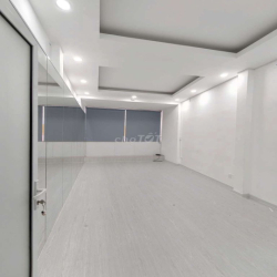 Cho thuê mặt tiền 636 Sư Vạn Hạnh hầm+6 tầng
