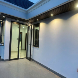 Cho thuê nhà BT 200m2 đường Liên Phường Phú Hữu Thủ Đức 22tr