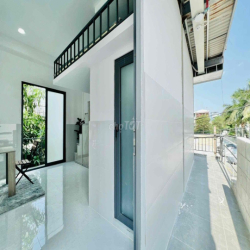 Siêu phẩm căn hộ duplex full nội thất siêu thoáng ngay Đầm Sen!!!
