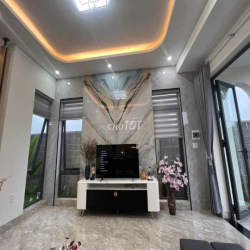 Cho thuê nhà 165/12D Nguyễn Thái Bình P.Bến Thành Q1 6.5x18m 4T 28tr 