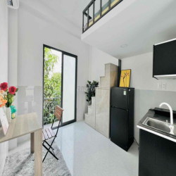 Siêu phẩm căn hộ duplex full nội thất siêu thoáng ngay Đầm Sen!!!