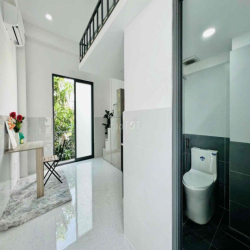 Siêu phẩm căn hộ duplex full nội thất siêu thoáng ngay Đầm Sen!!!