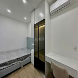 Cho thuê căn hộ 1PN Quận 1 Lý Tự Trọng ban công gần chợ Bến Thành