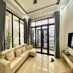 Nhà 3 tầng 4PN kiệt gần Tiểu La, Hoà Cường