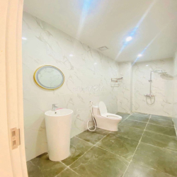 🚨 CHO THUÊ SIÊU PHẨM BIỆT THỰ : ĐƯỜNG VÂN ĐỒN - 8 phòng - 6wc