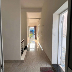 CHO THUÊ NHÀ 2 TẦNG KIỆT Ô TÔ: 634 TRƯNG NỮ VƯƠNG