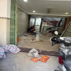 cho thuê nhà 1trệt 1 lầu hẻm xe tải - xe hơi đậu trong nhà