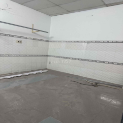 cho thuê nhà 1trệt 1 lầu hẻm xe tải - xe hơi đậu trong nhà