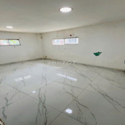 Nhà 3PN  HẺM RỘNG LÊ VĂN SỸ