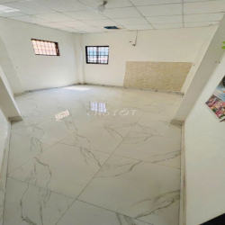 Nhà 3PN  HẺM RỘNG LÊ VĂN SỸ