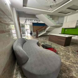 CHO THUÊ MẶT TIỀN KINH DƯƠNG VƯƠNG 15M5 QUẬN THANH KHÊ