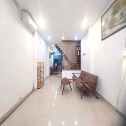 🔰CHO THUÊ NHÀ FULL NỘI THẤT HẺM 891/ ĐƯỜNG NGUYỄN KIỆM P3 GÒ VẤP