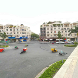 Cho thuê căn góc 2 mặt tiền đường số 3 Cityland Park Hill