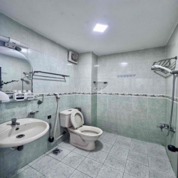 Căn hộ full nội thất 1PN tách bếp cực rộng ban công máy giặt riêng Q10