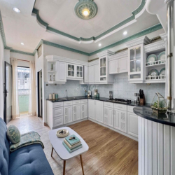 Căn hộ full nội thất 1PN tách bếp cực rộng ban công máy giặt riêng Q10