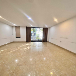 CHO THUÊ NHÀ KINH DOANH 5 PHÒNG NGỦ KHU VCN PHƯỚC HẢI