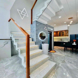 Nhà Phố Đẹp HXH Full Nôị Thất 4PN.3WC Nguyễn Văn Lượng