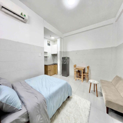 CHO THUÊ CHUNG CƯ MINI / TOÀ NHÀ THANG MÁY - NGAY CẦU NGUYỄN VĂN CỪ