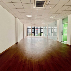 CẦN SANG LẠI VĂN PHÒNG TẦNG 3, NGUYỄN THỊ NHUNG(KHÔNG QUA MÔI GIỚI)