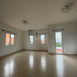 VILLA 2 MẶT TIỀN KHU PHỔ QUANG DIỆN TÍCH: 12X20M TRỆT 2 LẦU ÁP MÁI