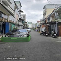 💫Cho thuê nhà 1trệt 1lầu 2pn 2wc 1bếp DT 4x12 Hẽm xe tải thông