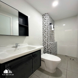 Studio bancon mặt tiền - Gần KDC Him Lam, Lotte Mart, ĐH Tôn Đức Thắng