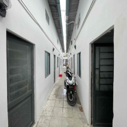 Cho thuê phòng gác giá rẻ khu vực công thương, lê trọng tấn gác cao 2m