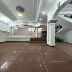 CHO THUÊ  BIỆT THỰ  KHU PHAN XÍCH LONG -  BÌNH THẠNH - NHÀ 4 LẦU ST