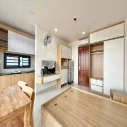 CHO THUÊ phòng ngay ETOWN full nội thất thang máy 🌟