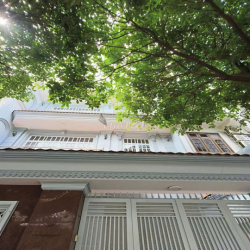 CHO THUÊ  BIỆT THỰ  KHU PHAN XÍCH LONG -  BÌNH THẠNH - NHÀ 4 LẦU ST