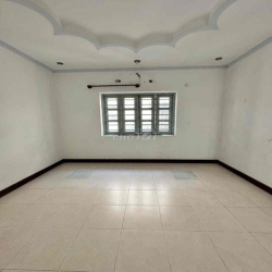 NHÀ HẺM XE TẢI LÊ ĐỨC THỌ GÒ VẤP GẦN CHỢ CĂN CỨ,PVT