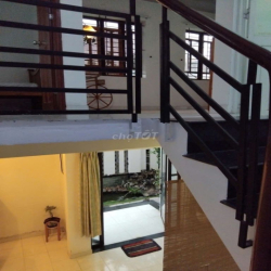 CHO THUÊ BIỆT THỰ SÂN VƯỜN XANH ĐẸP, AN NINH 24/7, HỒ BƠI RIÊNG
