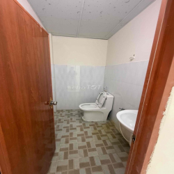 cho thuê nhà 6x19m gác lửng đường 3B KDC Vĩnh Lộc. Bình Tân