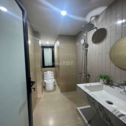 siêu phẩm CCMN 30m2 Full đồ. máy giặt, ban công ngõ Chùa Hưng Ký