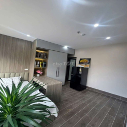 siêu phẩm CCMN 30m2 Full đồ. máy giặt, ban công ngõ Chùa Hưng Ký