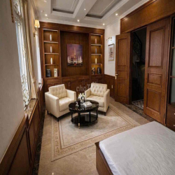 CHO THUÊ NHÀ MẶT TIỀN 1000m2 - ĐẢO KIM CƯƠNG Q2