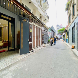 Cho thuê nguyên căn Mới Đẹp, 5pn6wc,có nội thất, Phạm Văn Chiêu P13 GV