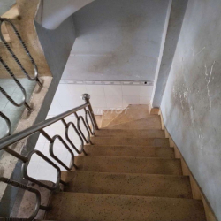 CHO THUÊ NHÀ NGUYÊN CĂN,  TRUNG TÂM  .Q.6. 