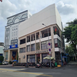 Cho thuê Góc 2MT phù hợp mở café, nhà hàng, showroom đường Út Tịch