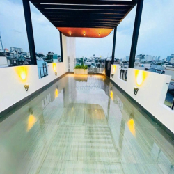 NHÀ MỚI CỰC HOT! THUÊ NHÀ NGUYÊN CĂN 443/3B Lê Văn Sỹ ,Q.3. DTSD 500m2