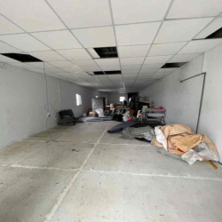 Cần cho thuê nhà ở hoặc làm văn phòng