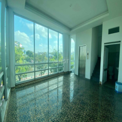 NGANG 10M - 4 LẦU THANG MÁY GÓC 2 MẶT TIỀN HOÀNG SA - TÂN ĐỊNH