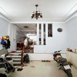 Nhà Đẹp hẻm 5m Khu Aeon - Lê Trọng Tấn. DT: 4,5x16m, 4 Tấm, 4PN 3wc