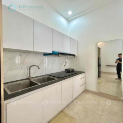 Studio ban công trung tâm tân bình gần công viên Hoàng Văn Thụ