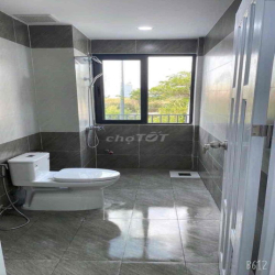 Nhà 2 lầu ( 5 x 20m ) 4 phòng, KDC Đông Tăng Long